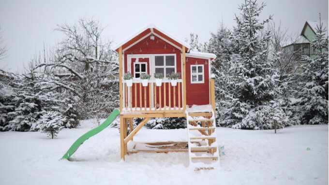 Playing outside in the winter with EXIT Toys