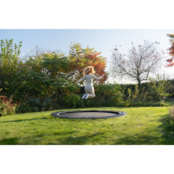 EXIT InTerra ground level sports trampoline ø366cm - black